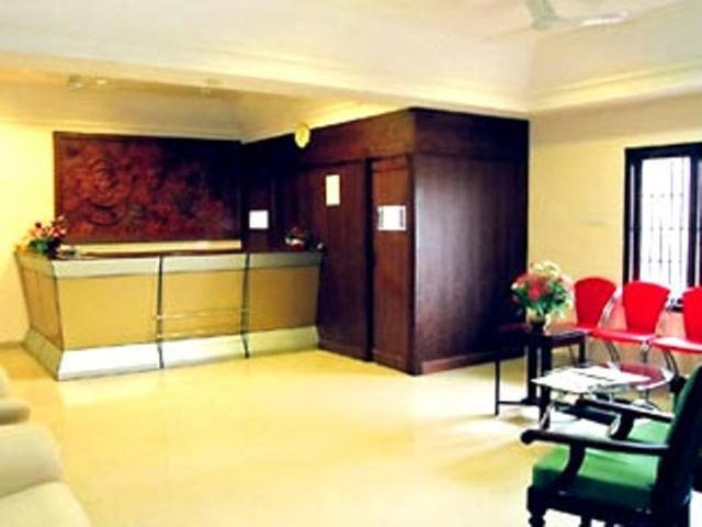 Issacs Regency Hotel Sultan Bathery Ngoại thất bức ảnh